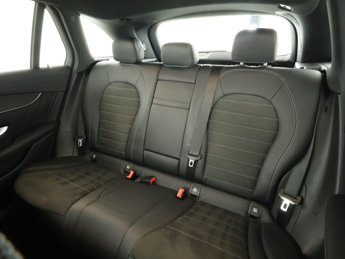 Mercedes-Benz GLC 300 de 4M Bild 18