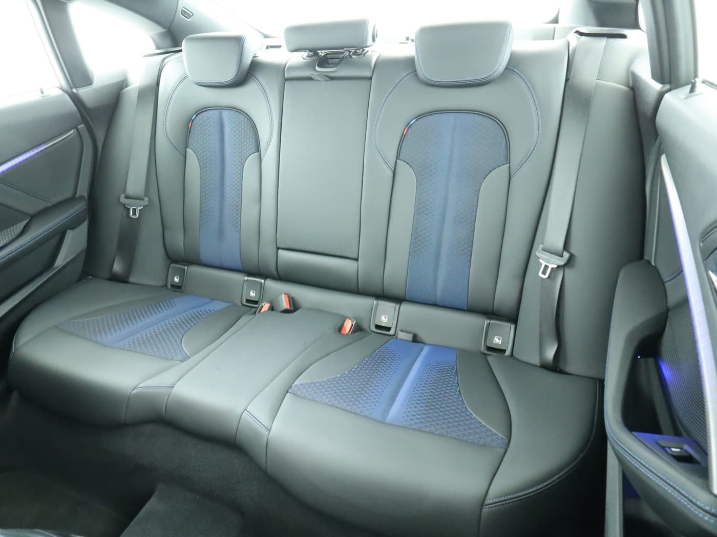BMW 218i Gran Coupe M Sport Bild 18