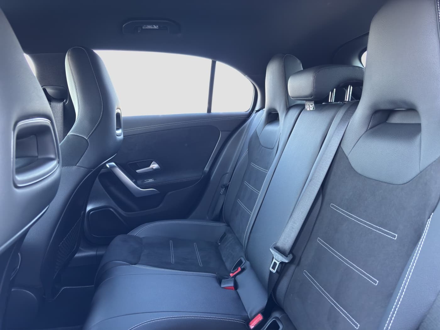 Mercedes-Benz A 250 e Bild 16