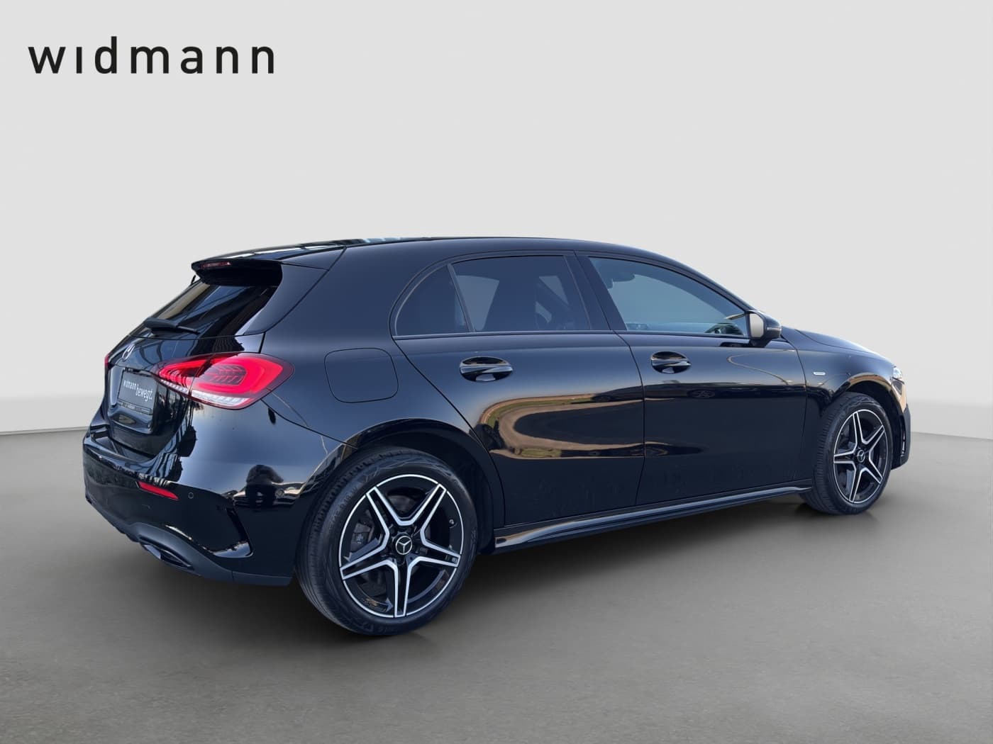 Mercedes-Benz A 250 e Bild 3