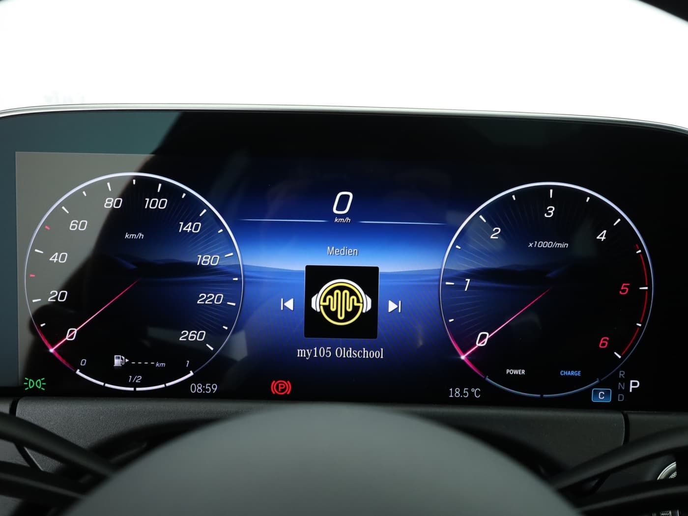Mercedes-Benz E 220 d T-Modell Bild 12
