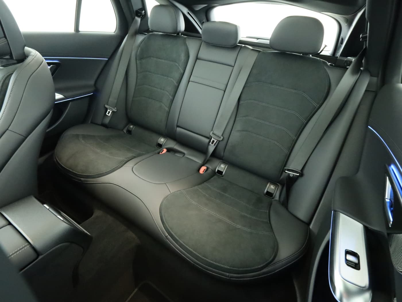 Mercedes-Benz E 220 d T-Modell Bild 18