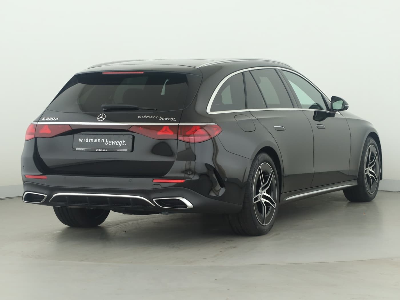 Mercedes-Benz E 220 d T-Modell Bild 2