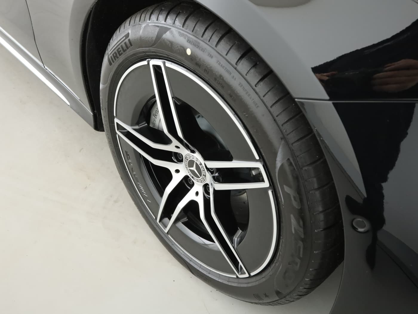 Mercedes-Benz E 220 d T-Modell Bild 22