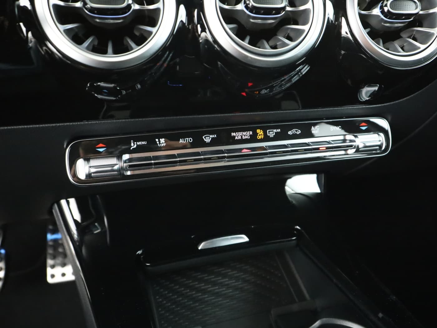 Mercedes-Benz A 180 d Bild 14