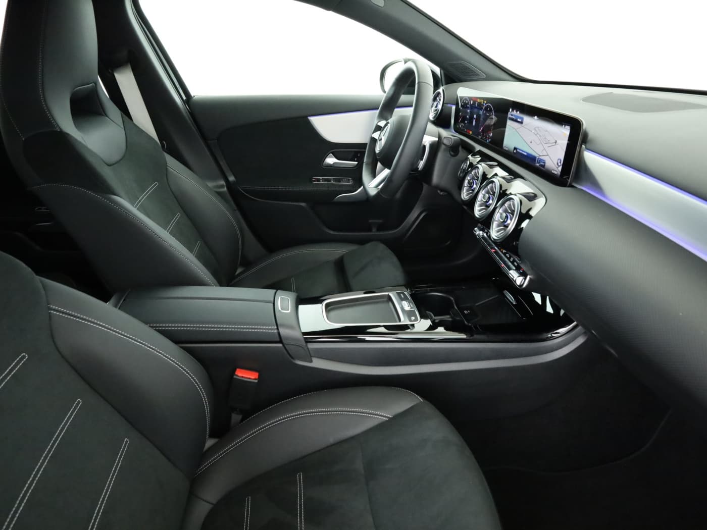 Mercedes-Benz A 180 d Bild 17
