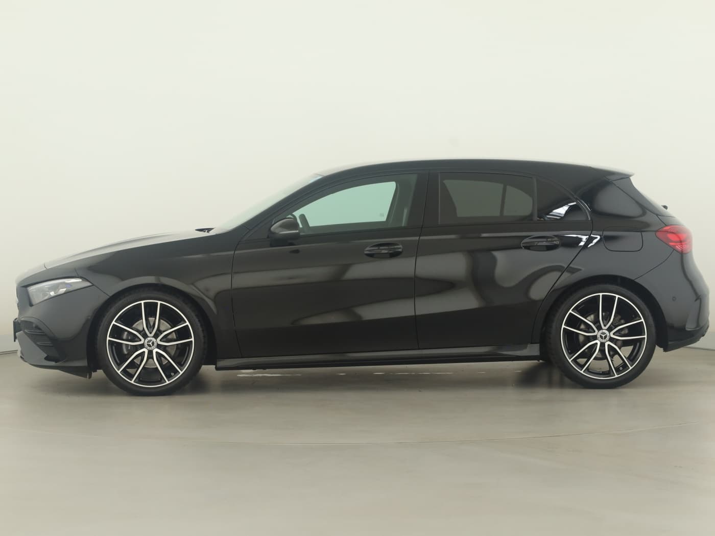 Mercedes-Benz A 180 d Bild 7