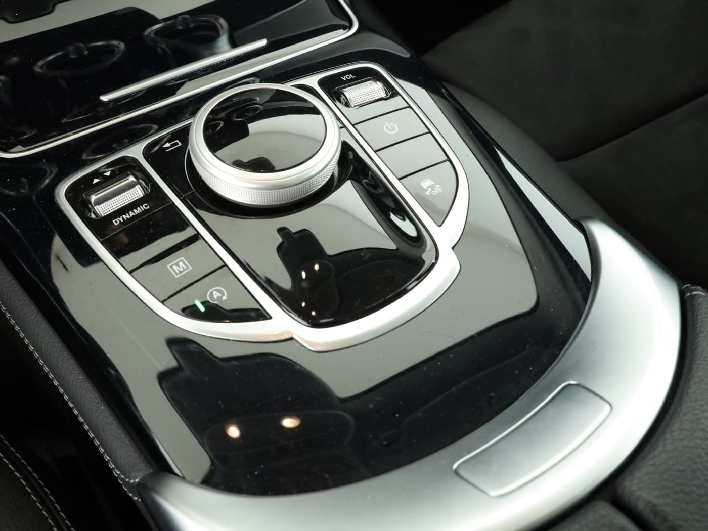 Mercedes-Benz GLC 250 4M Bild 15