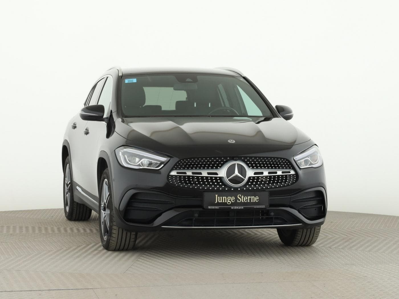 Mercedes-Benz GLA 250 e Bild 3