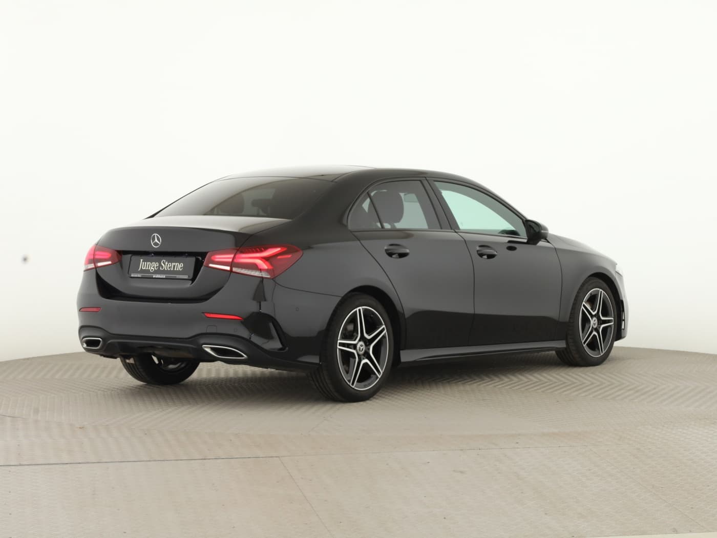 Mercedes-Benz A 200 Lim Bild 6