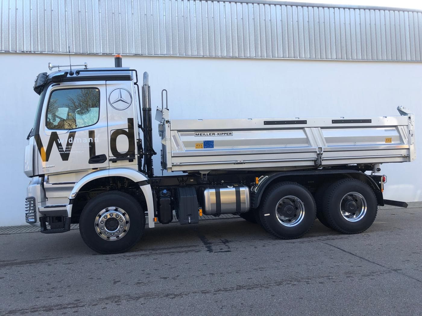 Mercedes-Benz Arocs 2651 K Bild 2