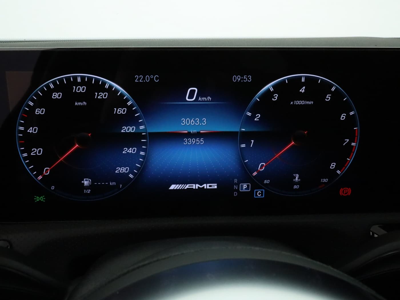 Mercedes-Benz CLA 35 AMG 4M Bild 12