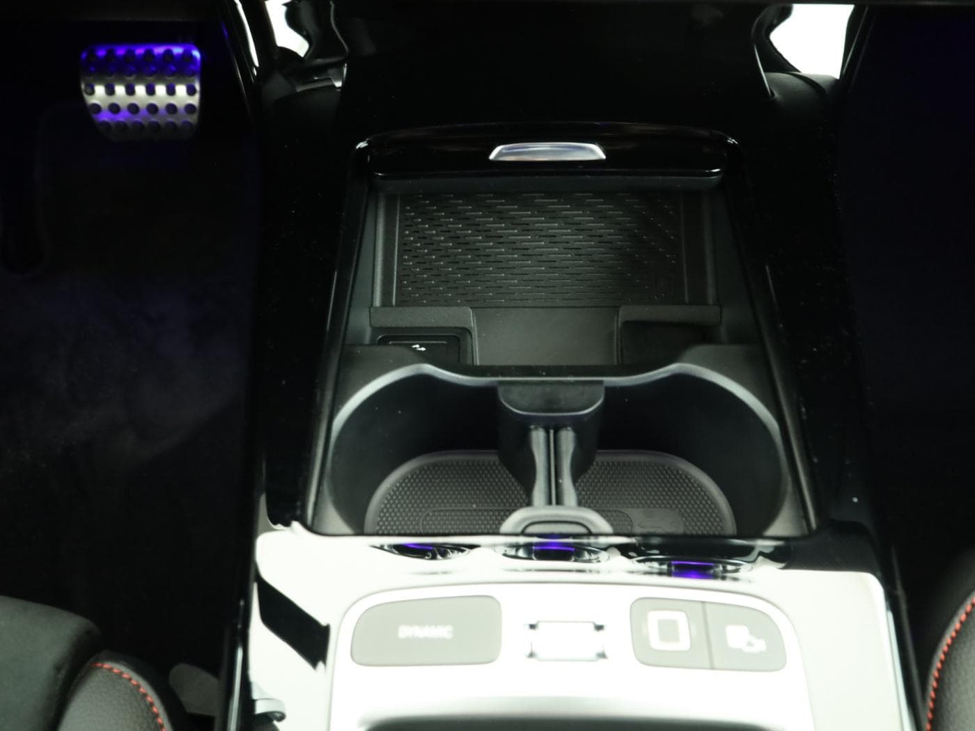 Mercedes-Benz A 180 Bild 25