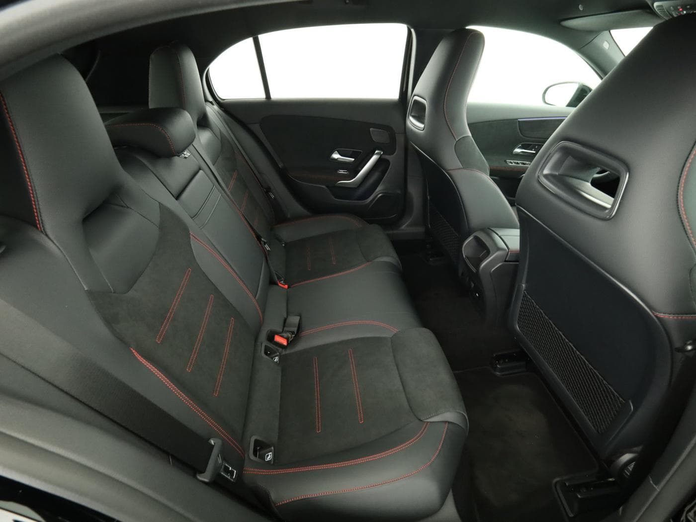 Mercedes-Benz A 180 Bild 27