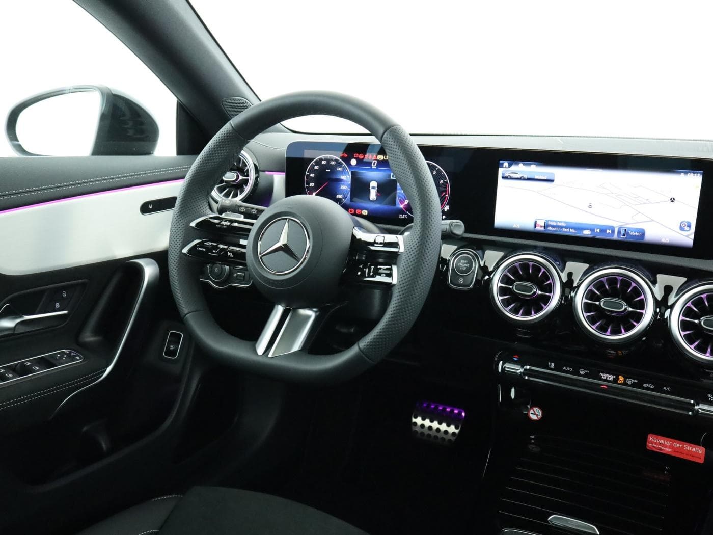 Mercedes-Benz CLA 200 SB Bild 10