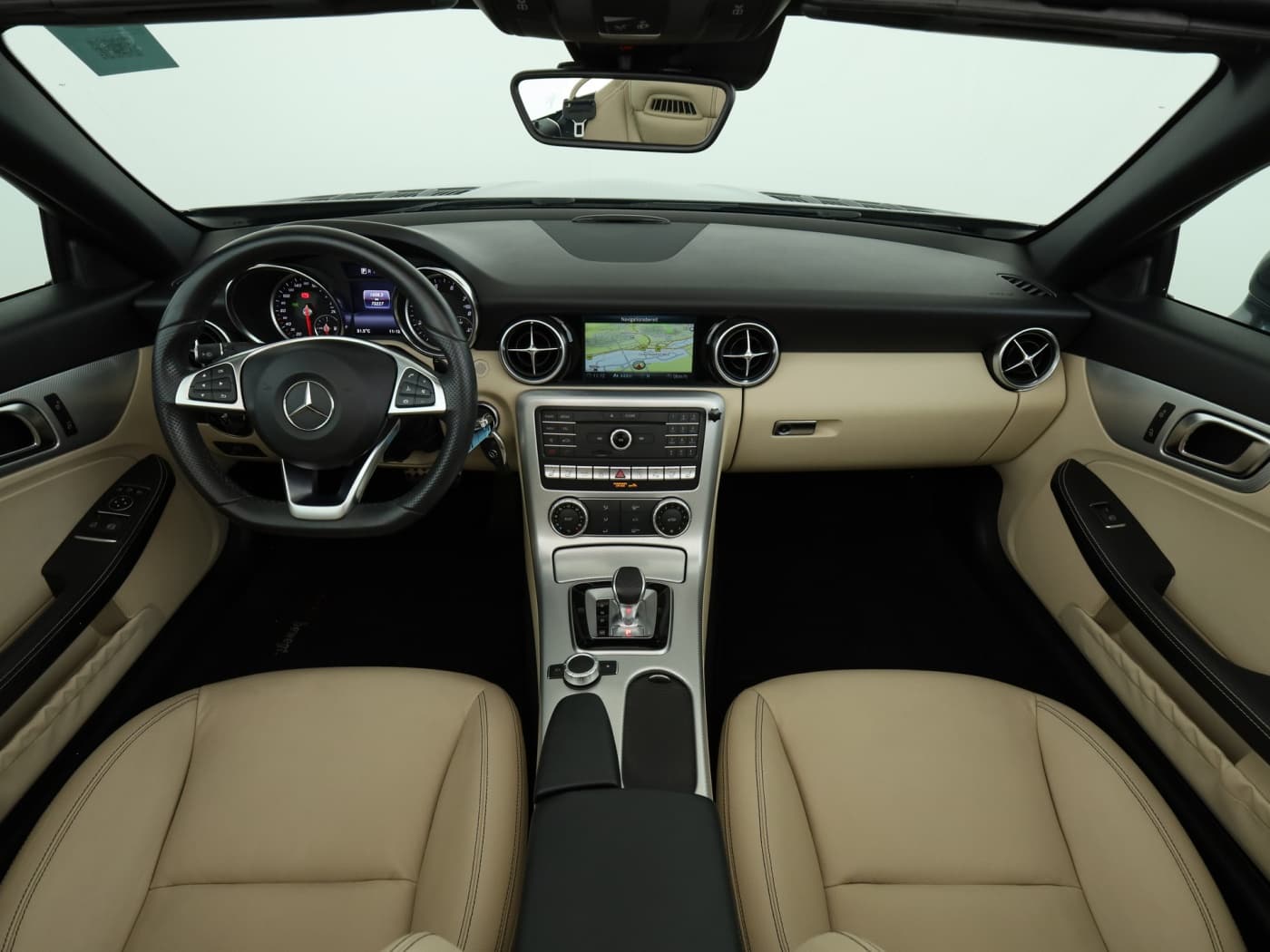 Mercedes-Benz SLC 200 Bild 19