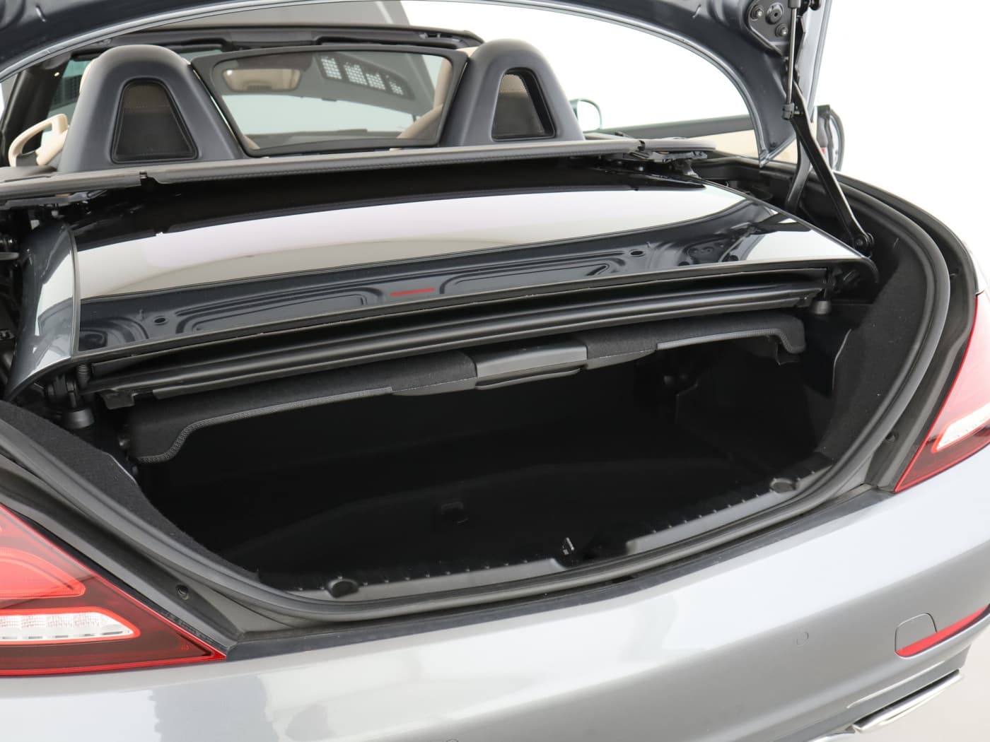 Mercedes-Benz SLC 200 Bild 23