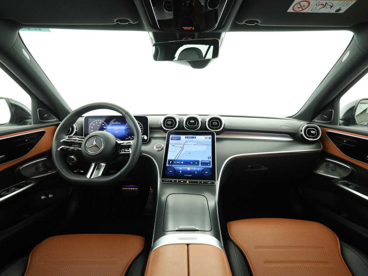 Mercedes-Benz C 300 e T Bild 19