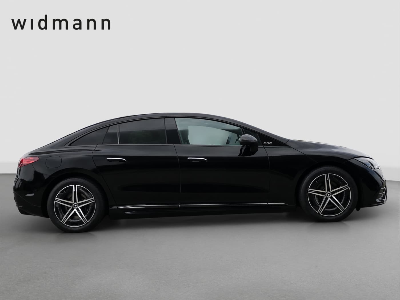 Mercedes-Benz EQE 350 4M Bild 6