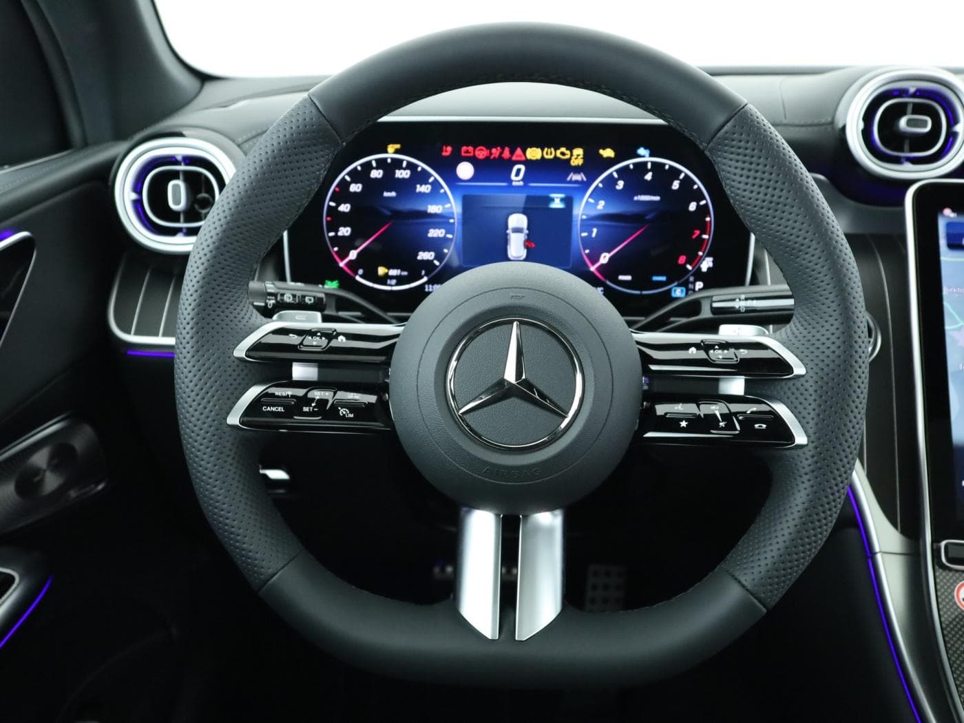Mercedes-Benz GLC 300 4M Bild 11