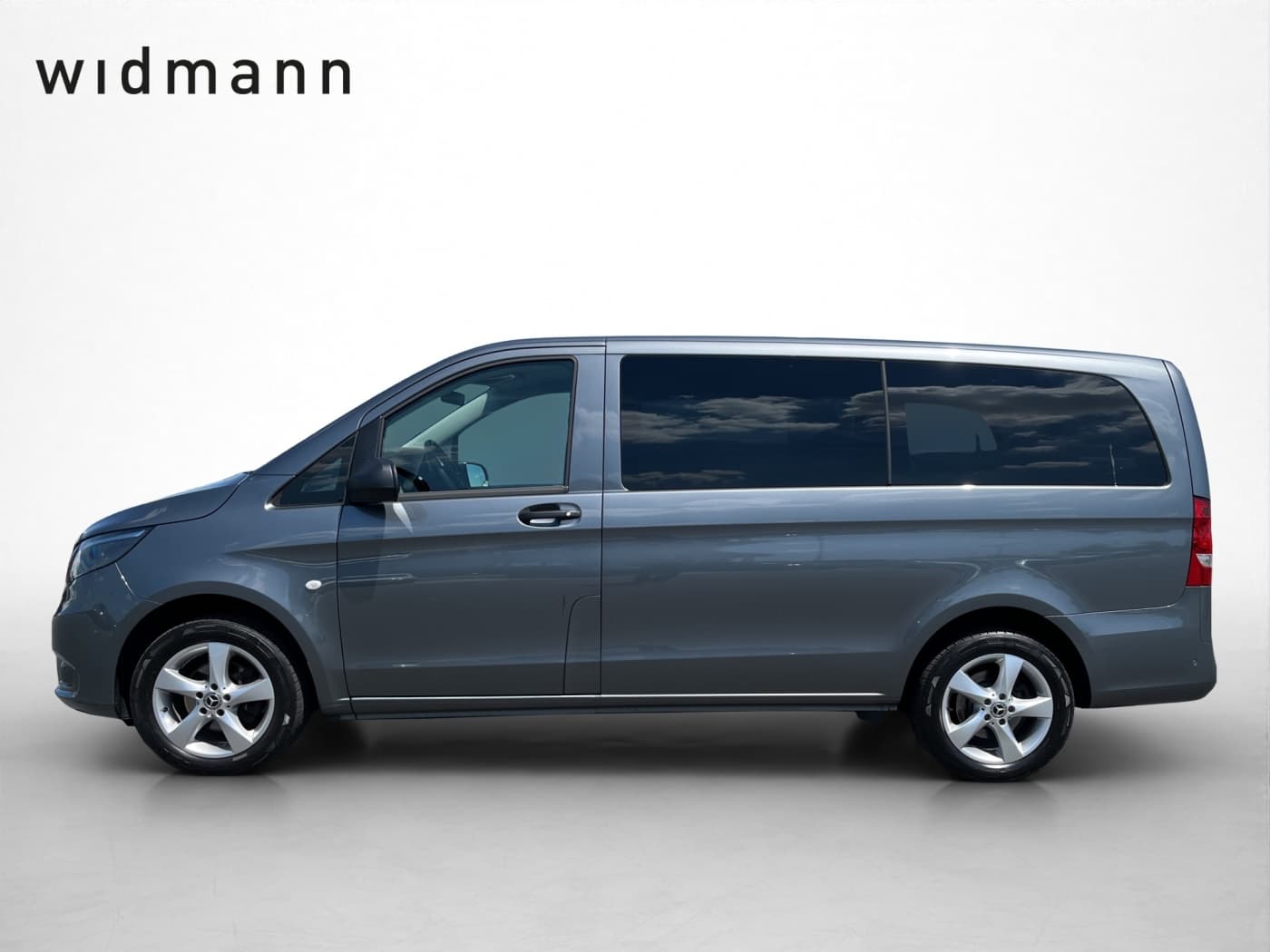 Mercedes-Benz Vito 116 CDI Mixto Bild 5