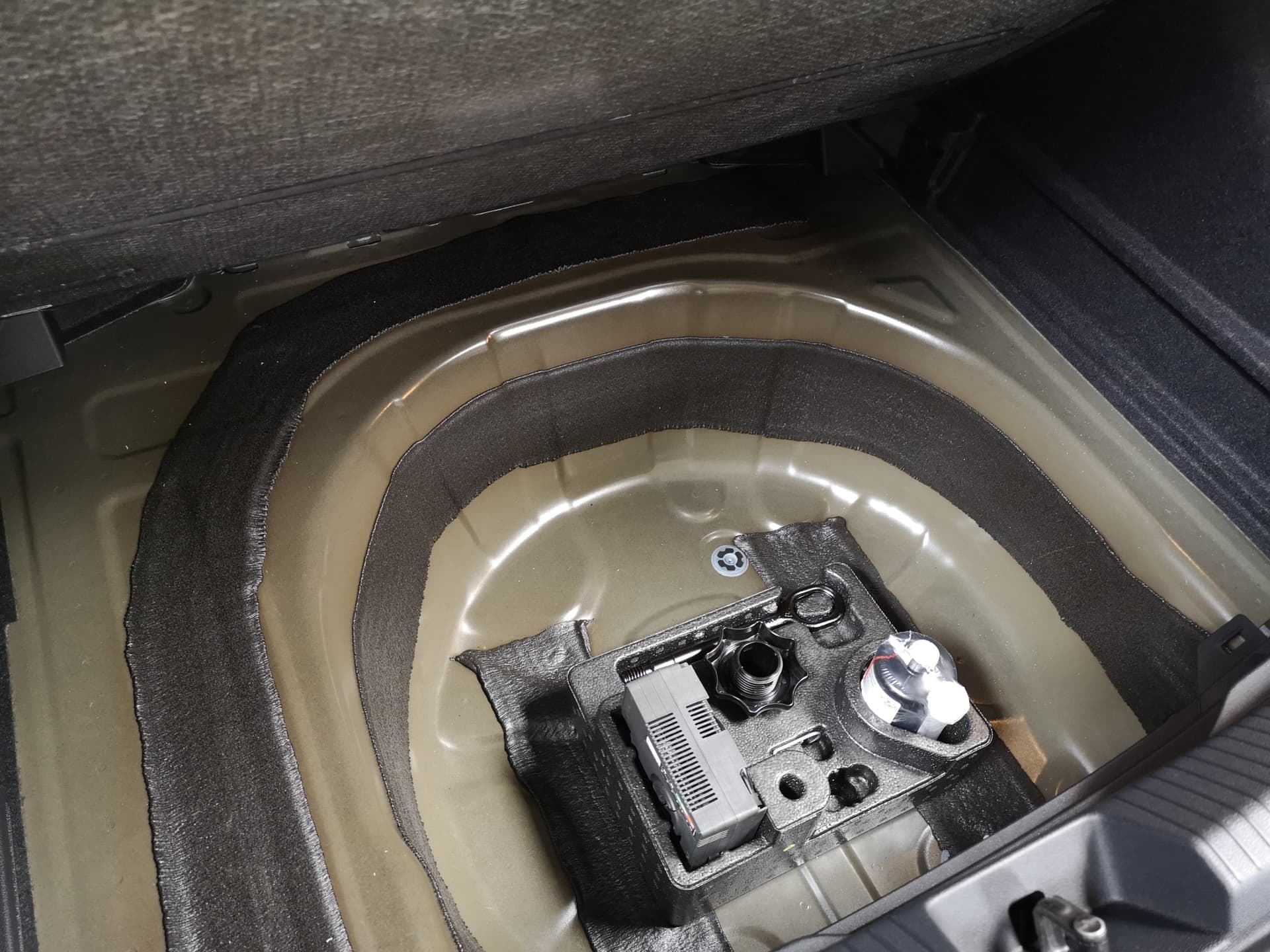 Volkswagen Taigo Life 1.0 l TSI OPF  5-Gang Bild 21