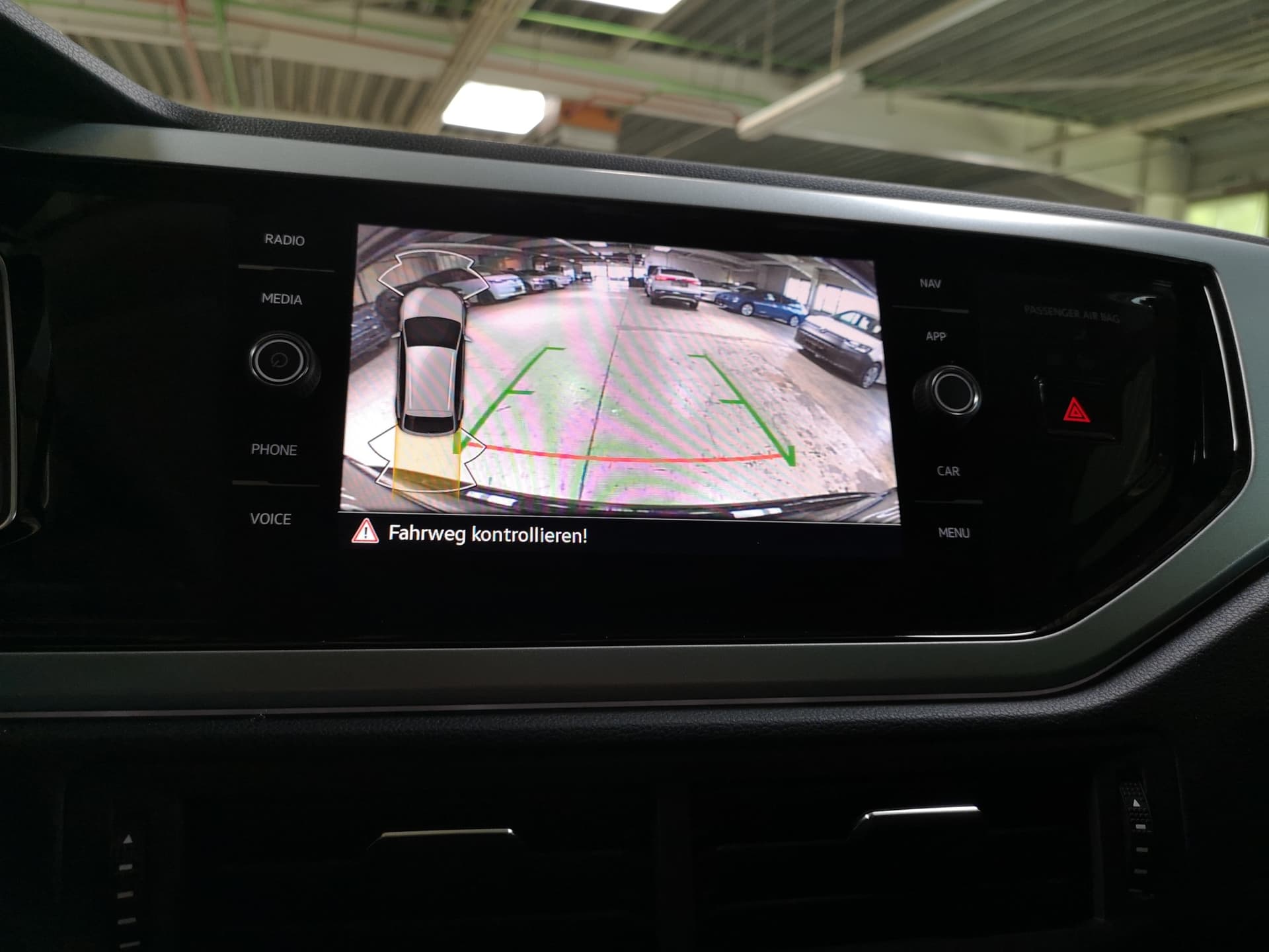 Volkswagen Taigo Life 1.0 l TSI OPF  5-Gang Bild 24