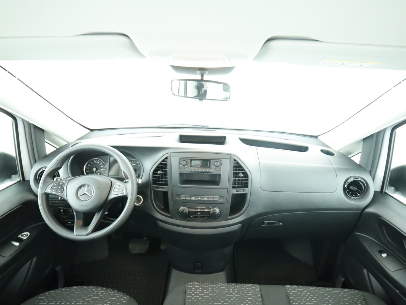 Mercedes-Benz Vito 114 CDI Tourer PRO Lang Bild 19