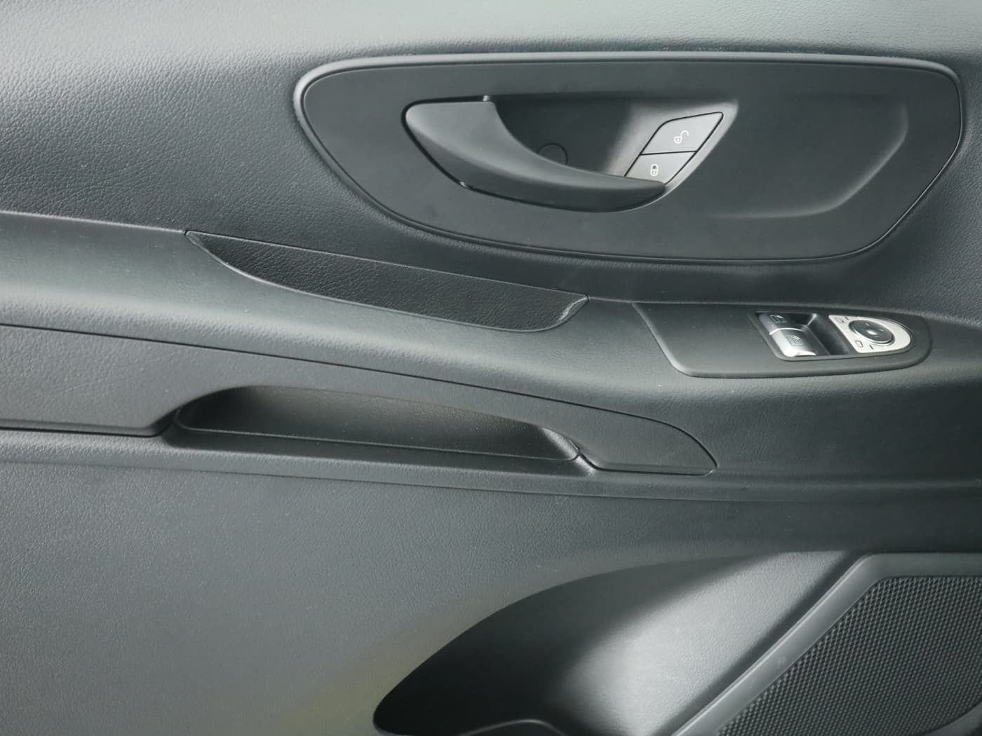 Mercedes-Benz Vito 114 CDI Tourer PRO Lang Bild 20