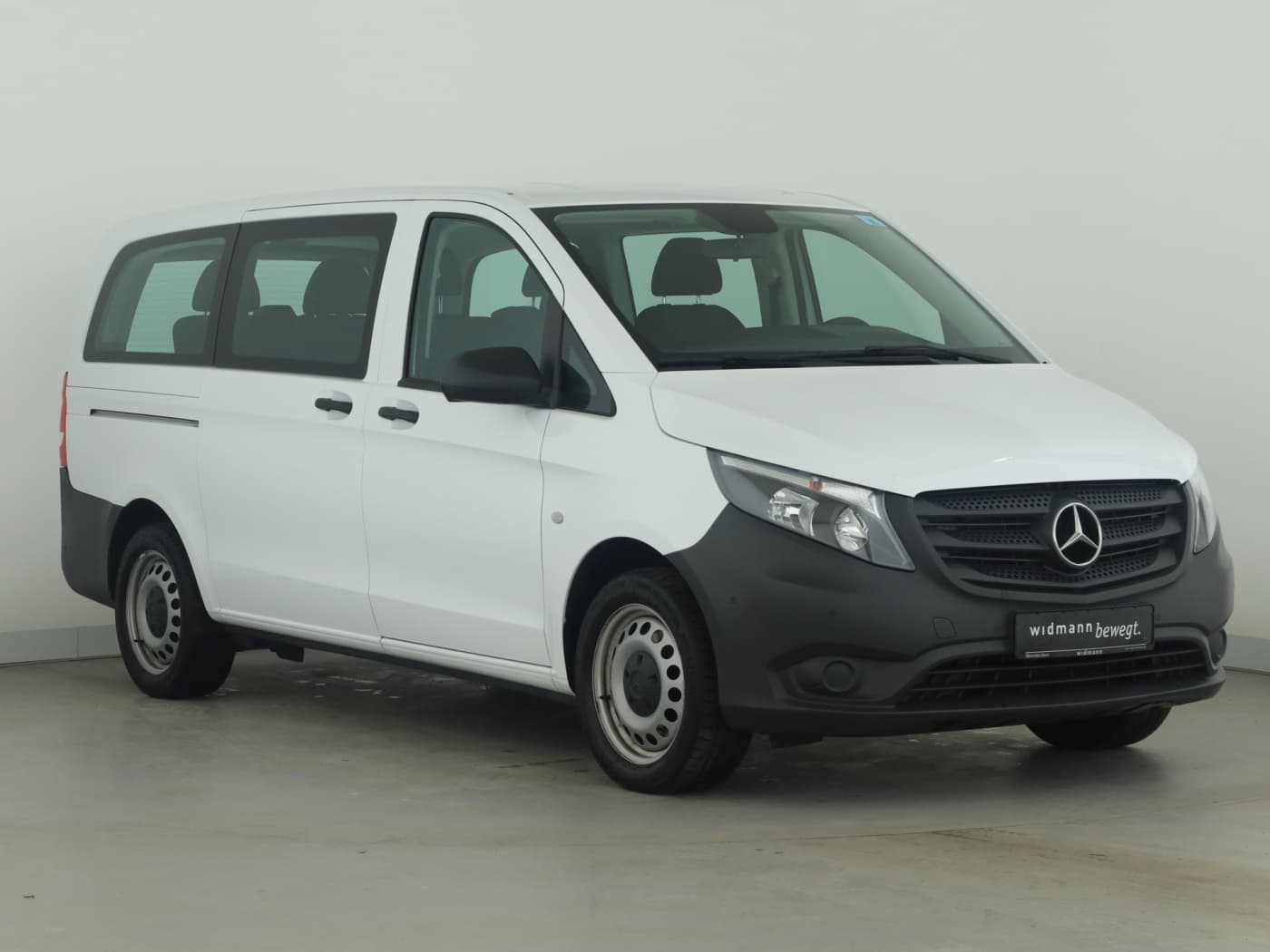 Mercedes-Benz Vito 114 CDI Tourer PRO Lang Bild 3