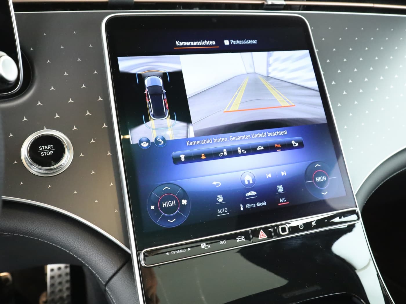 Mercedes-Benz EQE 350 4M SUV Bild 29