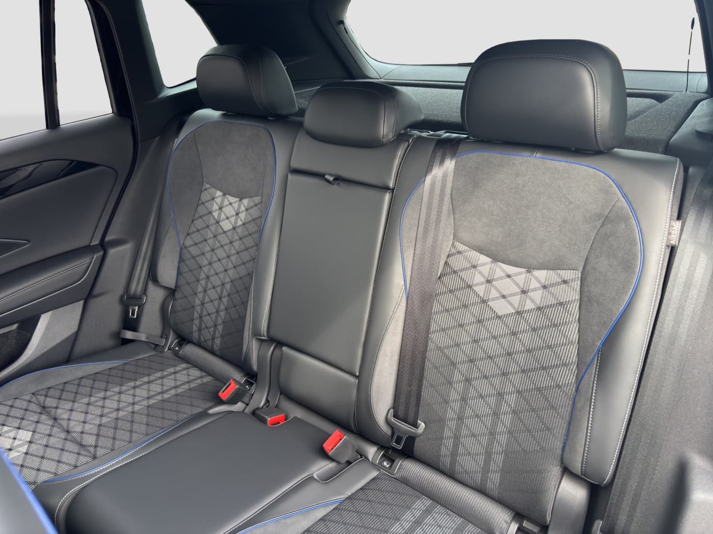 Volkswagen Tiguan 1.5 TSI eHybrid Bild 16