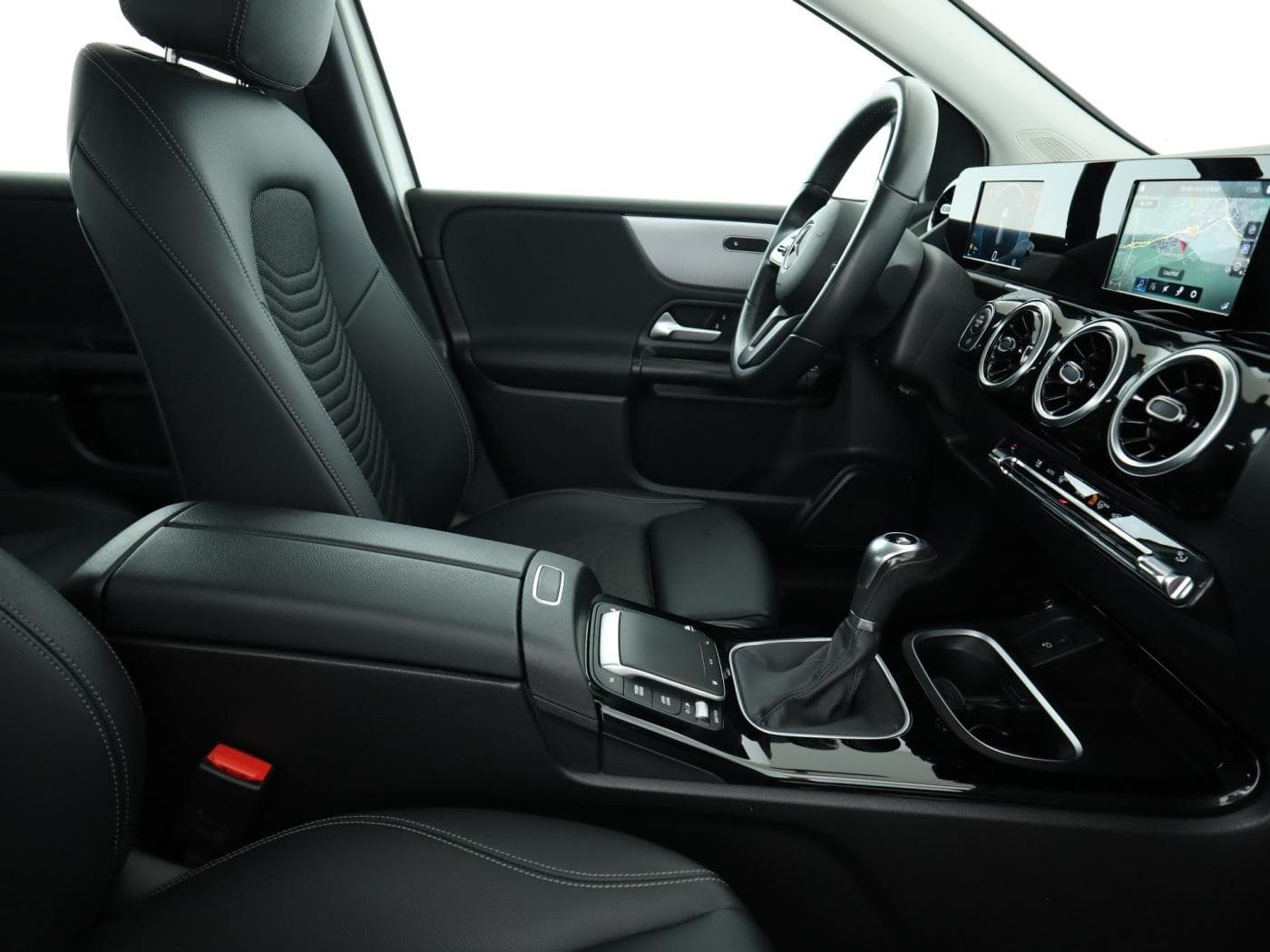 Mercedes-Benz B 180 d Bild 17