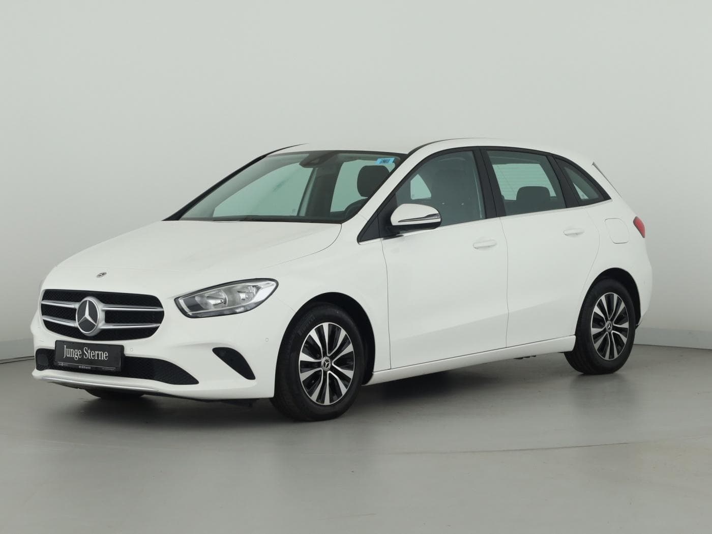 Mercedes-Benz B 180 d Bild 5