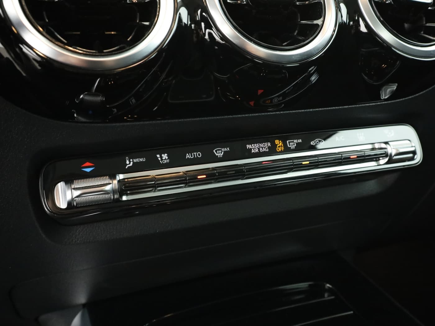 Mercedes-Benz GLA 250 e Bild 14