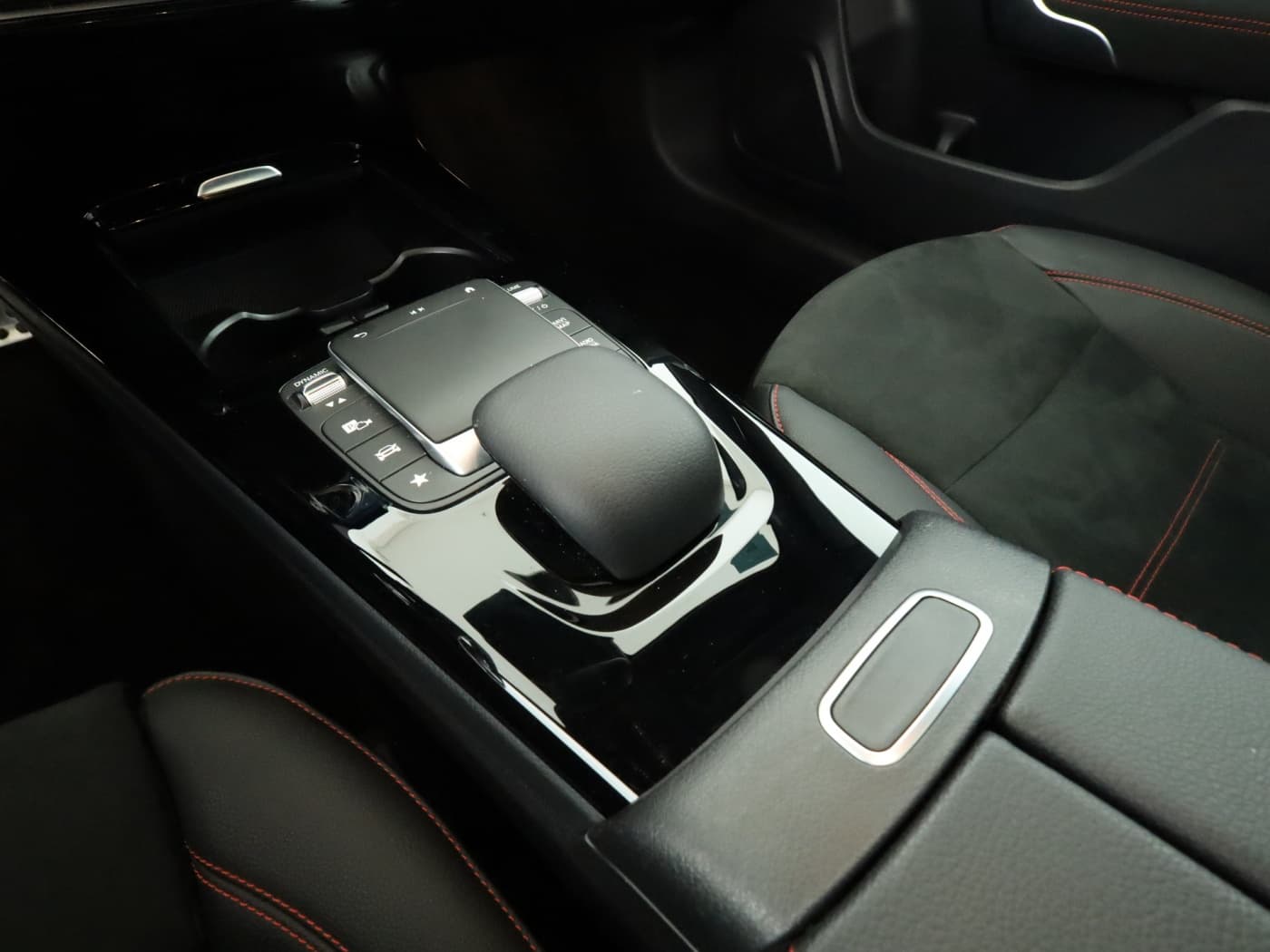 Mercedes-Benz CLA 250 e SB Bild 15