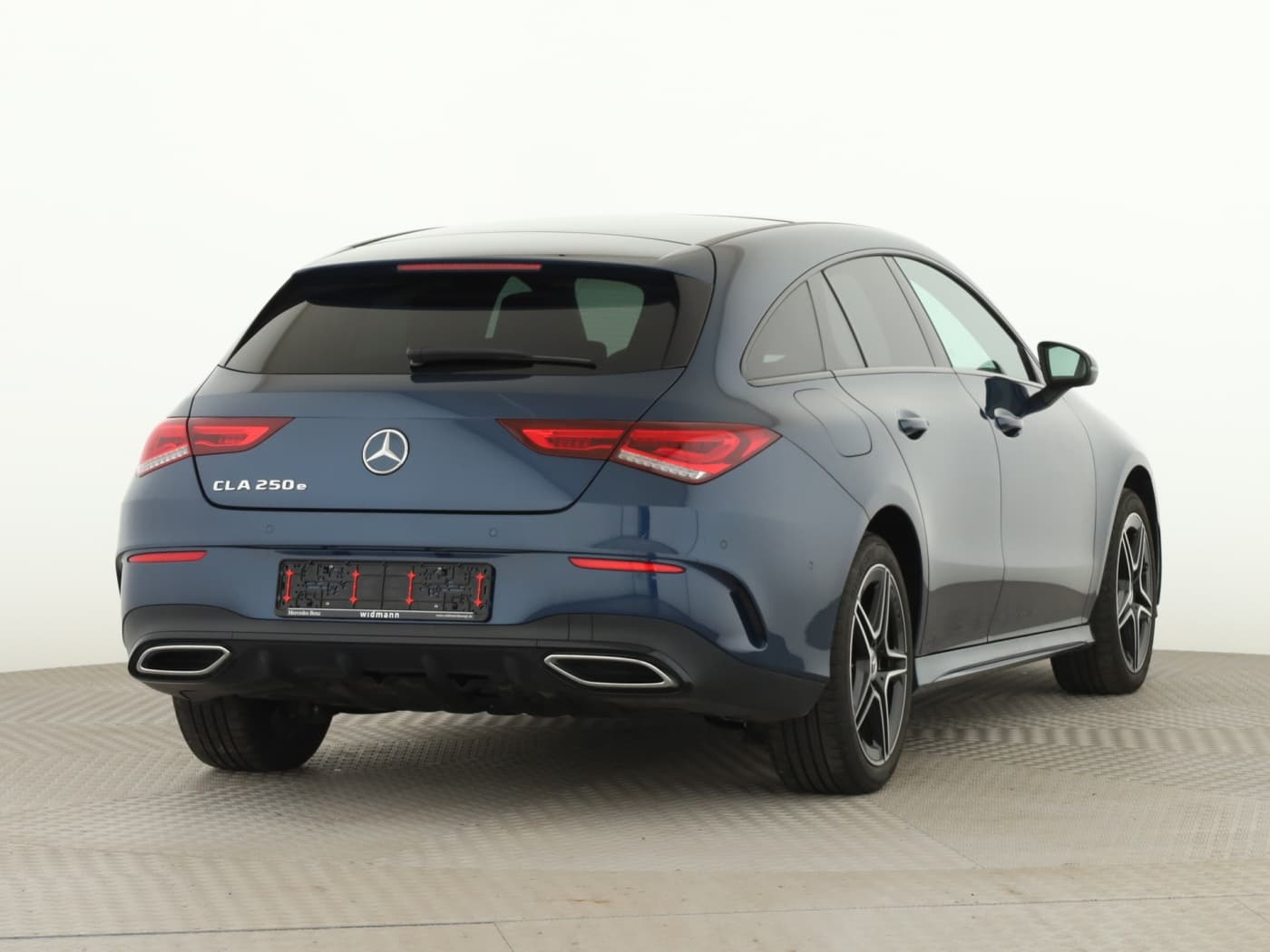 Mercedes-Benz CLA 250 e SB Bild 2