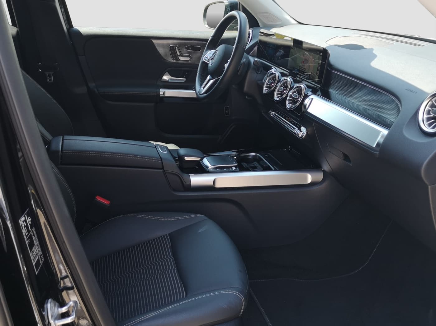 Mercedes-Benz GLB 200 Bild 15