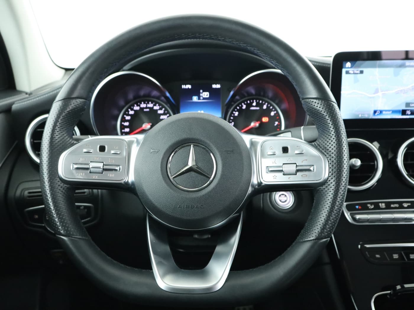 Mercedes-Benz GLC 200 4M Bild 11