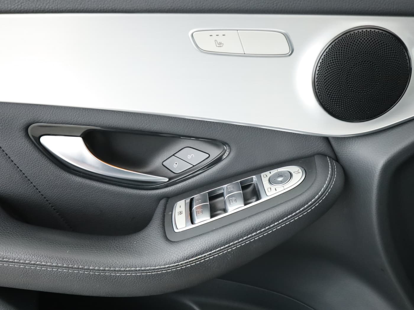 Mercedes-Benz GLC 200 4M Bild 20