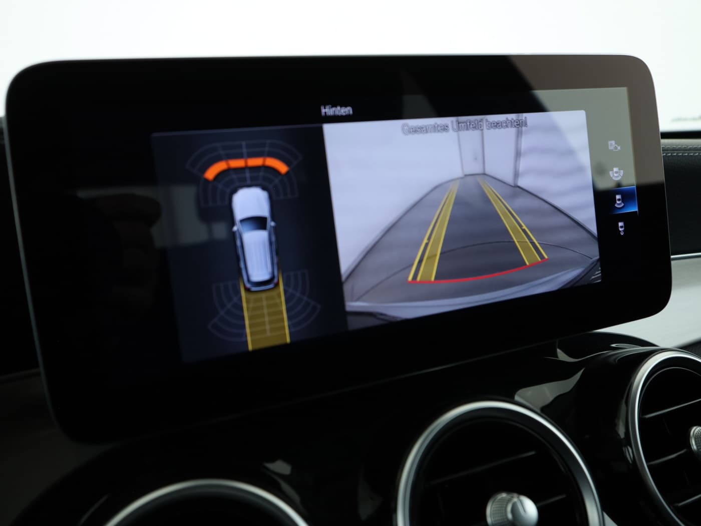 Mercedes-Benz GLC 200 4M Bild 26