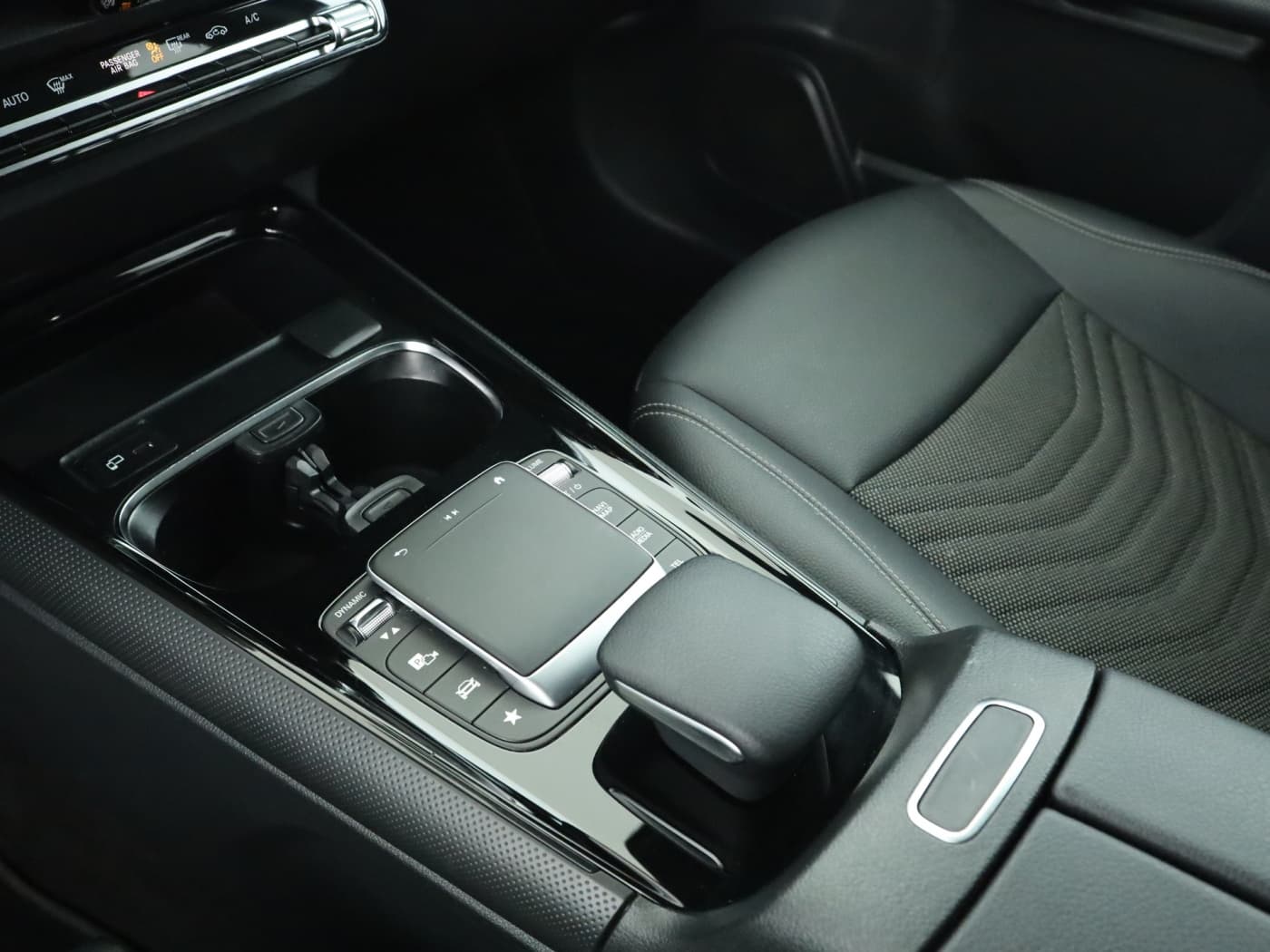 Mercedes-Benz GLB 220 d Bild 15