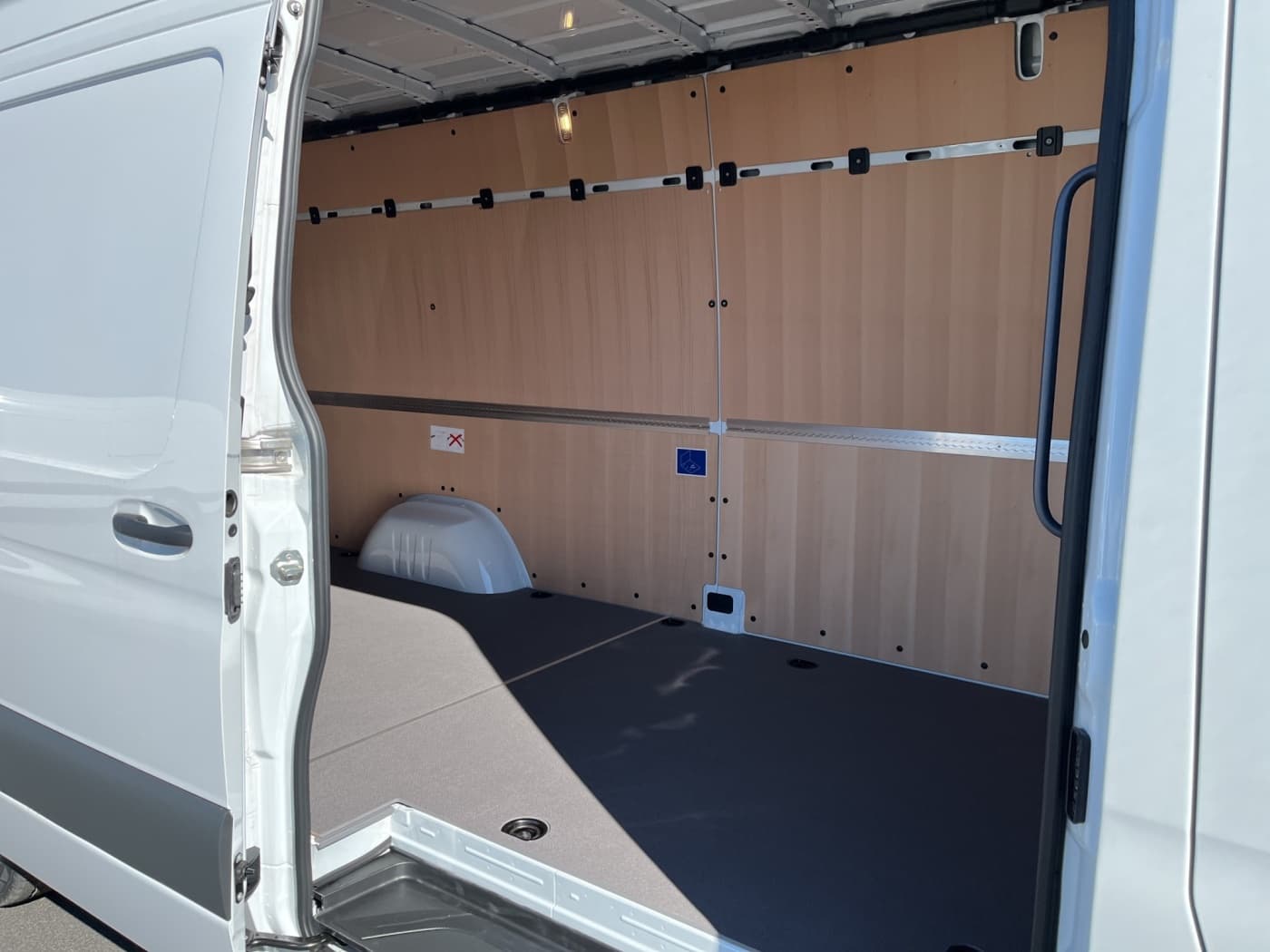 Mercedes-Benz Sprinter 315 CDI Kasten SELECT Extralang Bild 17