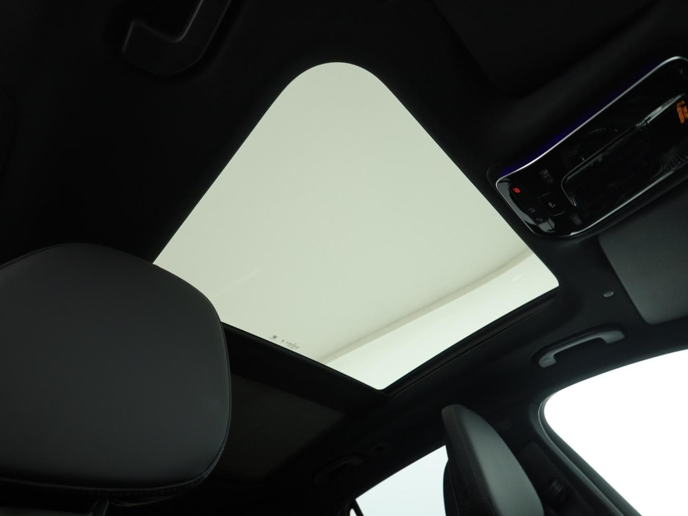 Mercedes-Benz GLC 300 4M Bild 21