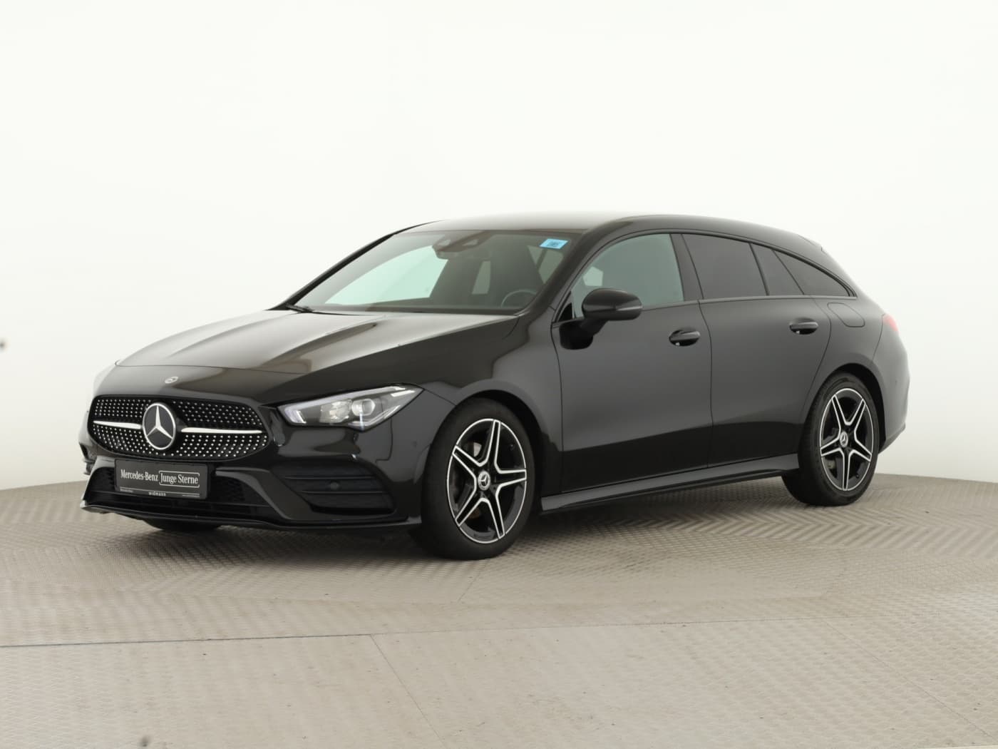 Mercedes-Benz CLA 200 SB Bild 5