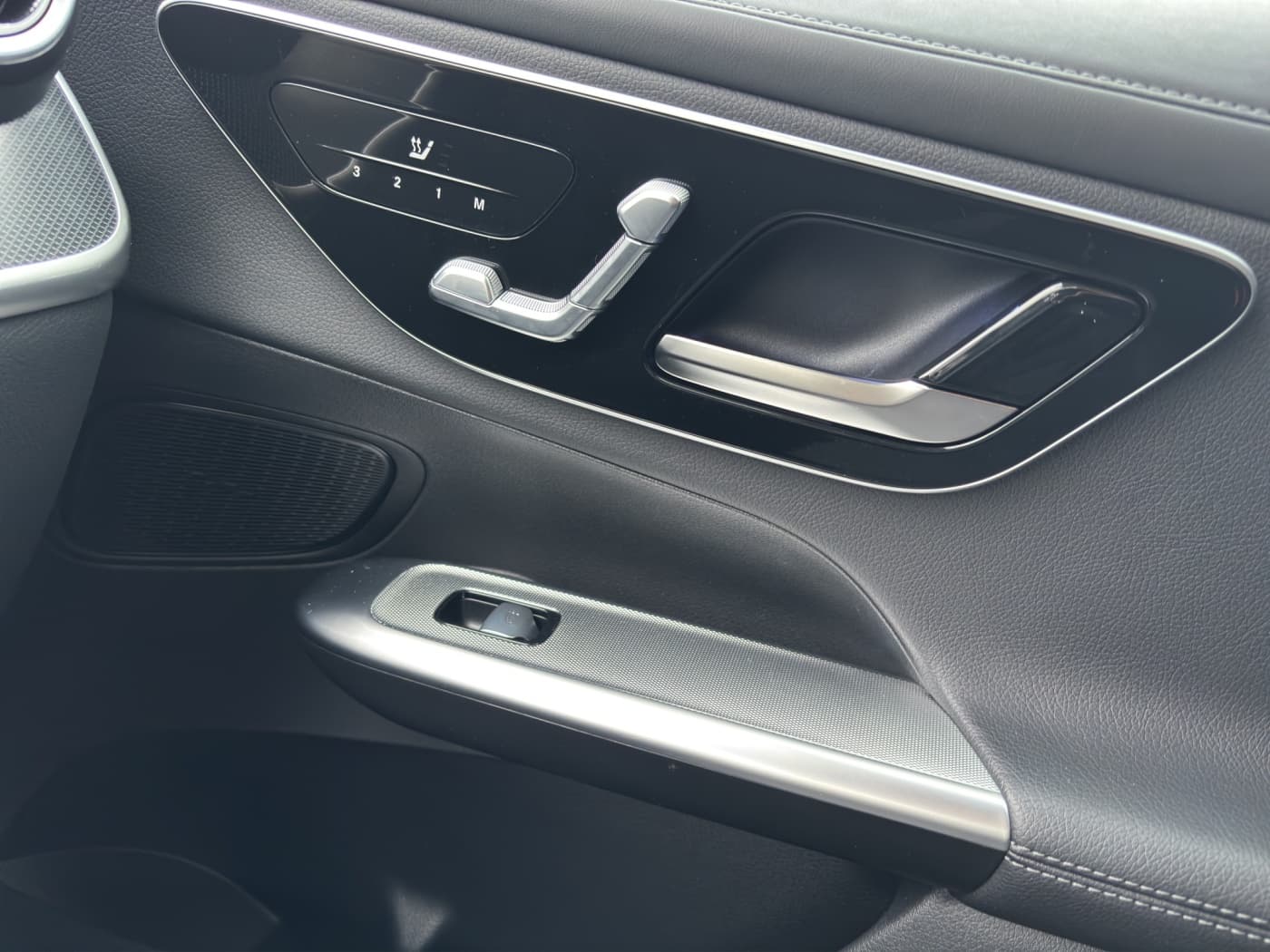 Mercedes-Benz GLC 220 d 4M Bild 14