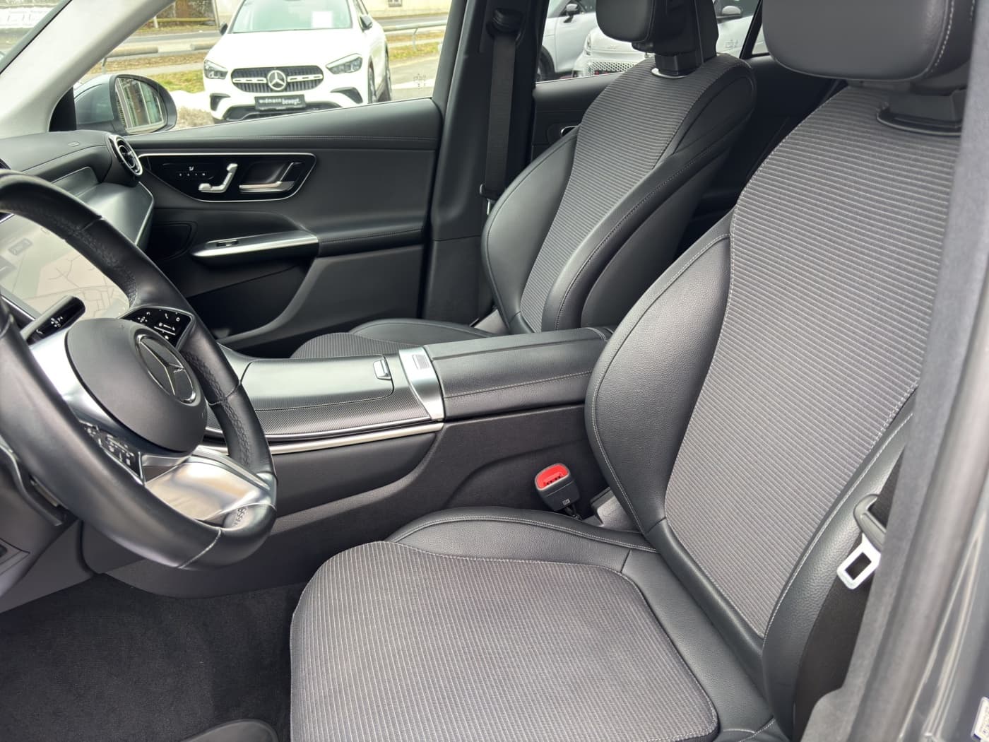 Mercedes-Benz GLC 220 d 4M Bild 21