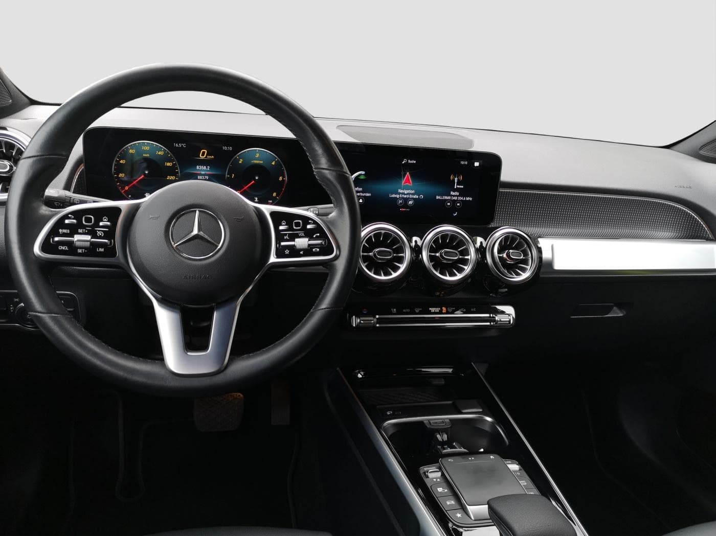 Mercedes-Benz GLB 220 d Bild 9