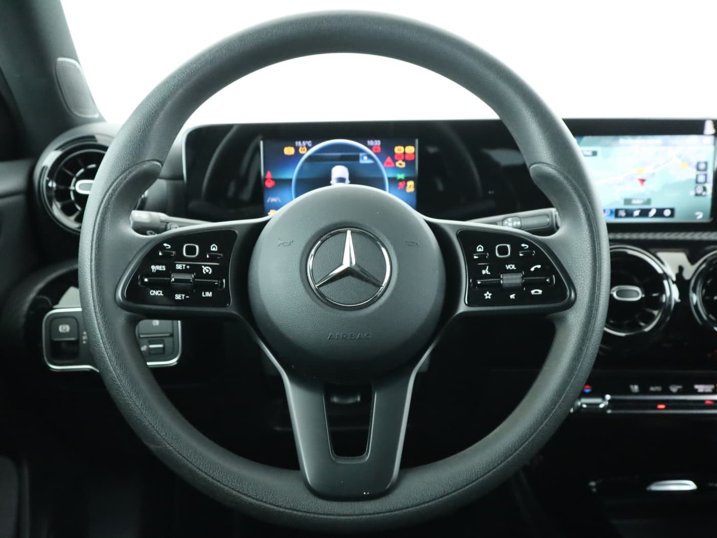 Mercedes-Benz A 180 d Bild 11