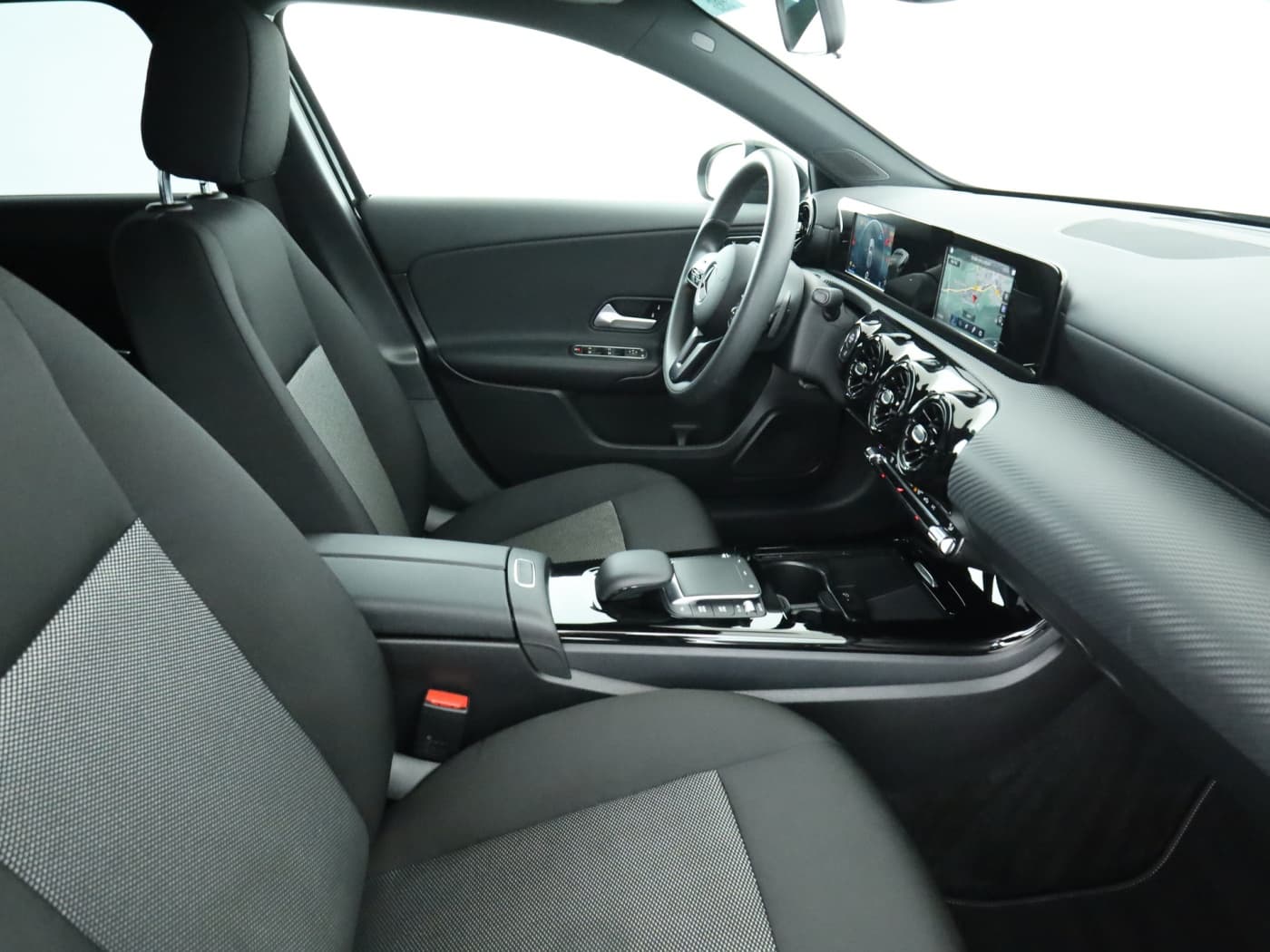 Mercedes-Benz A 180 d Bild 17